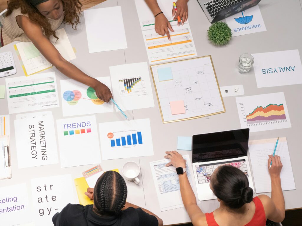 SEO pros and cons for digital marketing